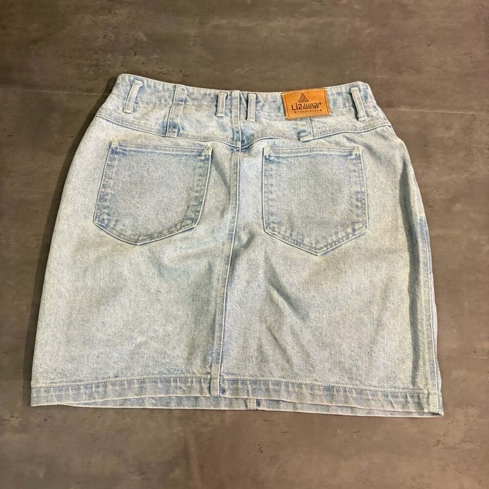 Vintage Lizwear Light Wash Denim Mini Skirt Size 14
